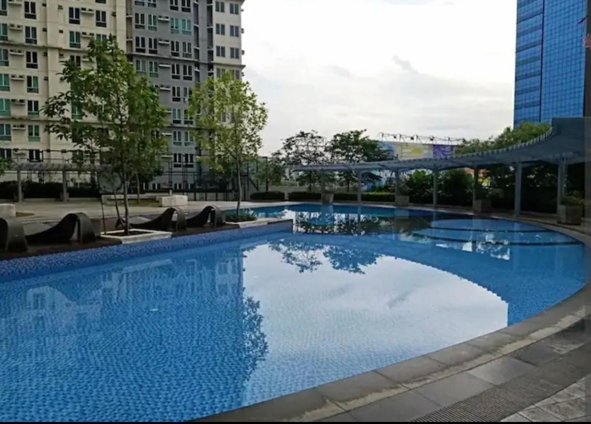 San Lorenzo Place Condo マカティ エクステリア 写真