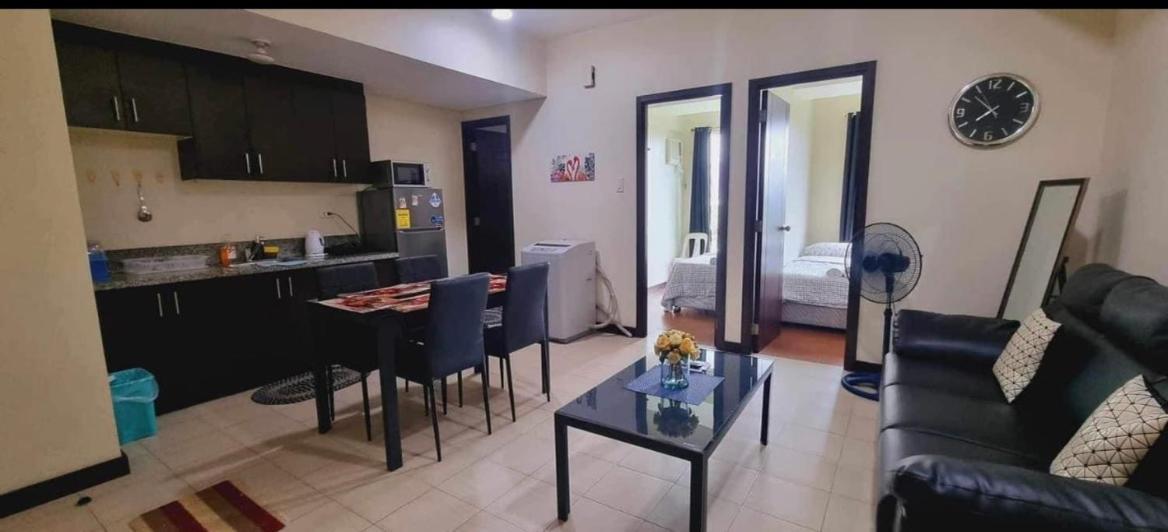 San Lorenzo Place Condo マカティ エクステリア 写真